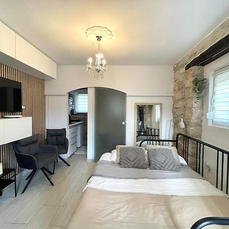 Villa Amore Radini Istrian Romantic Studio With Private Parking And Terrace ブルトニグラ エクステリア 写真