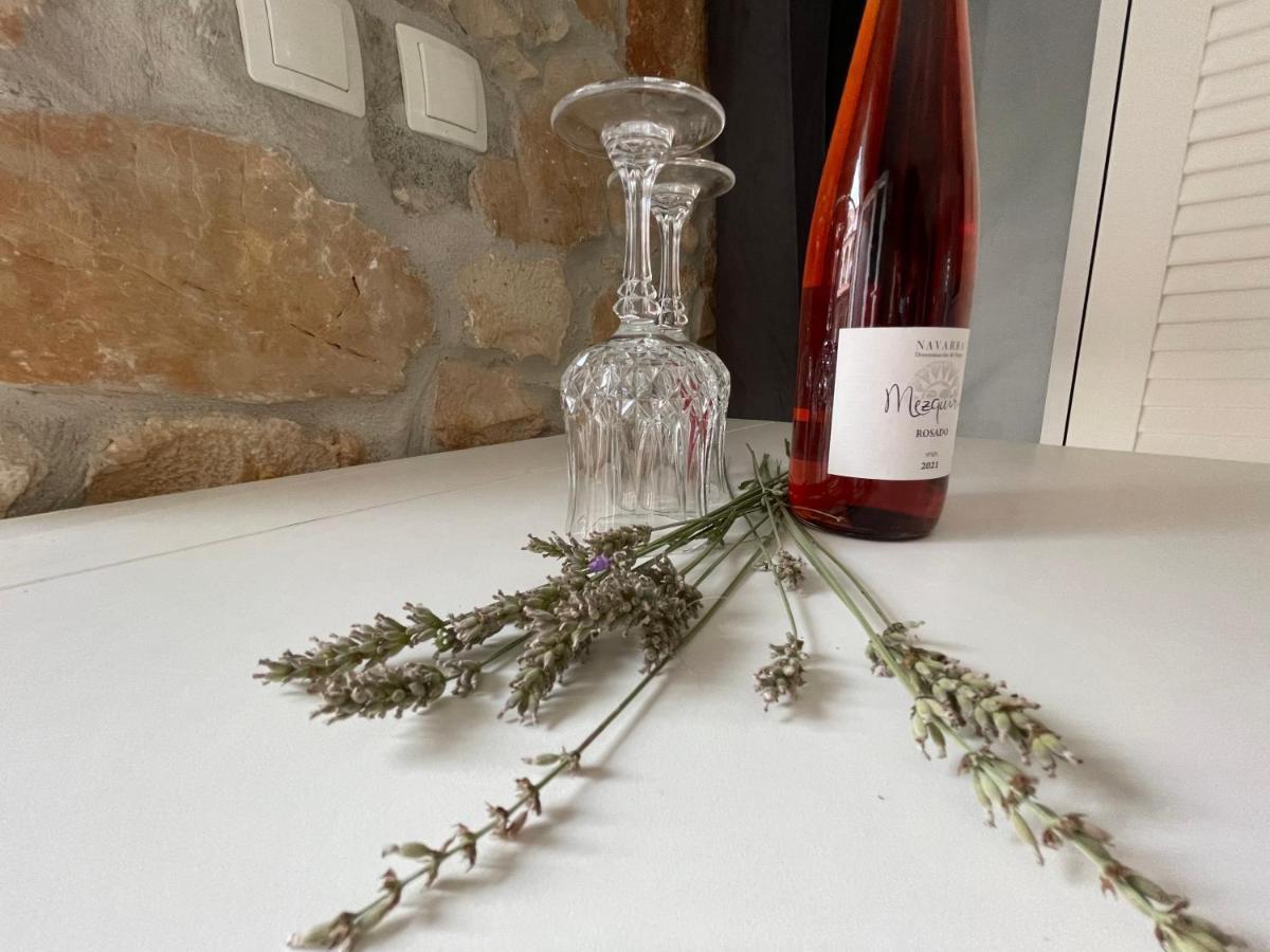 Villa Amore Radini Istrian Romantic Studio With Private Parking And Terrace ブルトニグラ エクステリア 写真